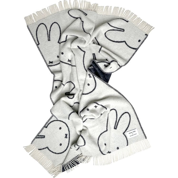 Maison Deux Room Decor Miffy Blanket - White/Black