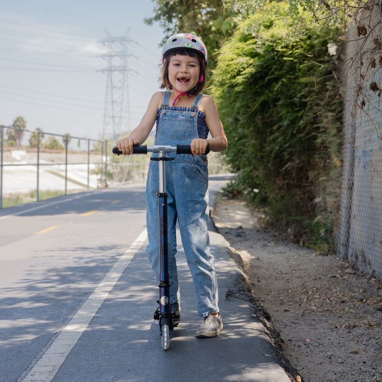 Micro Kickboard Outdoor Micro Sprite LED Pearl Scooter - Pearl Blue/Purple