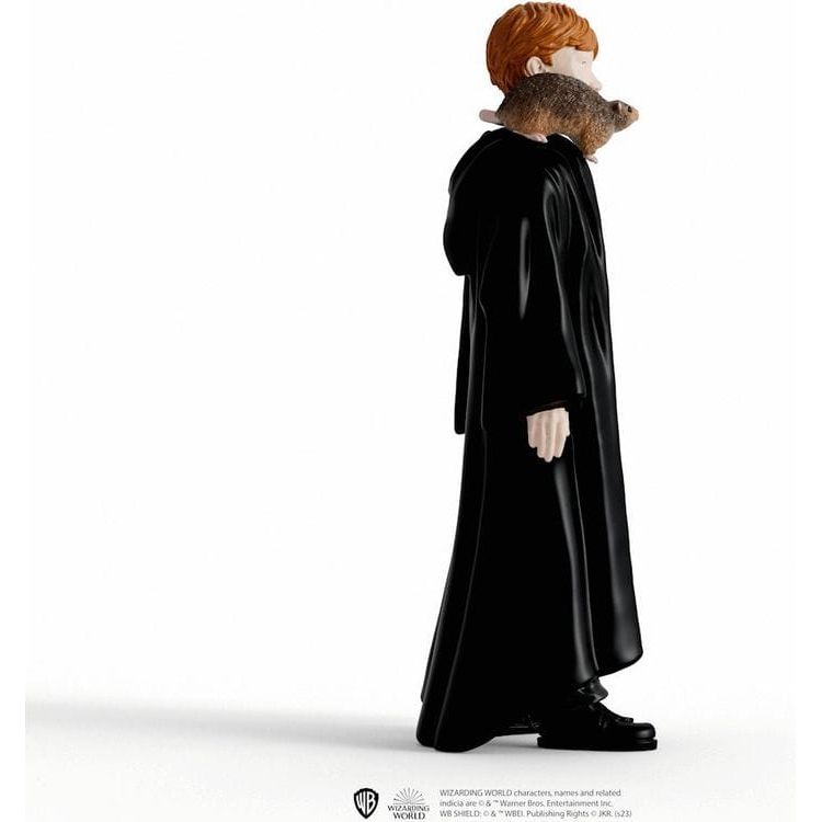 Ron Weasley and Scabbers Figurine – FAO Schwarz