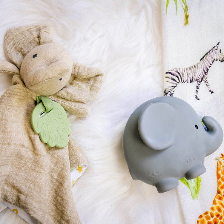 Tikiri Toys Infants Elephant Muslin Comforter with Elephant Teether, Rattle & Bath Toy