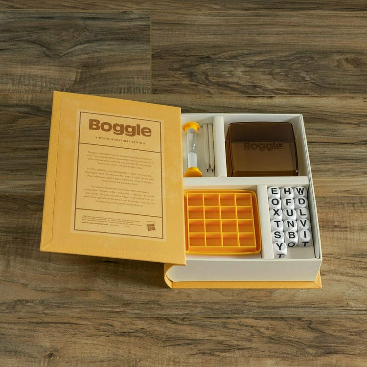  WS Game Company -  Boggle Vintage Bookshelf Edition -  Games