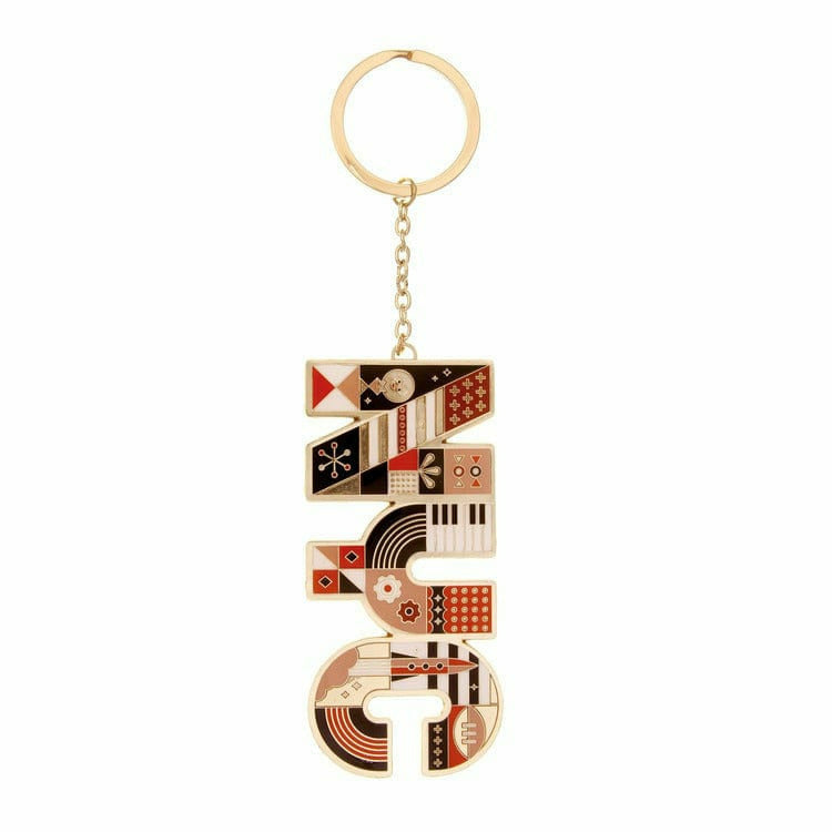  FAO Schwarz -  NYC Enamel Key Chain -  Souvenirs