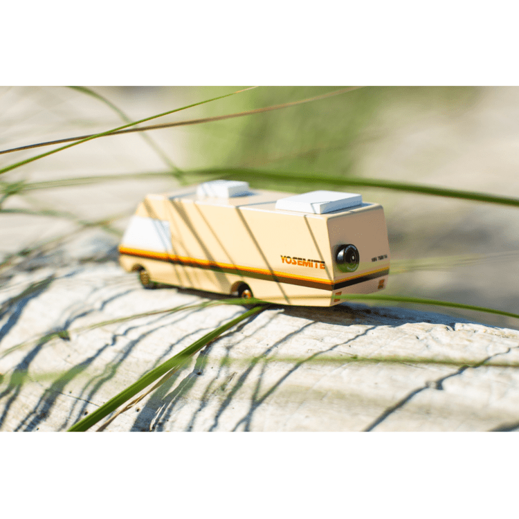  Candylab -  Yosemite RV Toy Car -  Vehicles