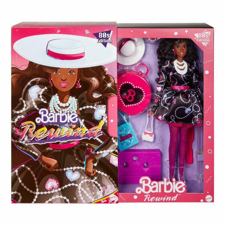 Barbie fait chausser des lunettes roses à la Fashion Sphere