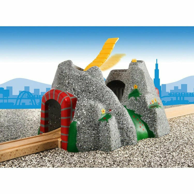 Brio world hot sale adventure tunnel