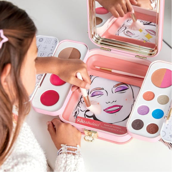 FAO Schwarz Fashion Activity and Roleplay Flawless Fashion Makeup Artist Set, 24-piece