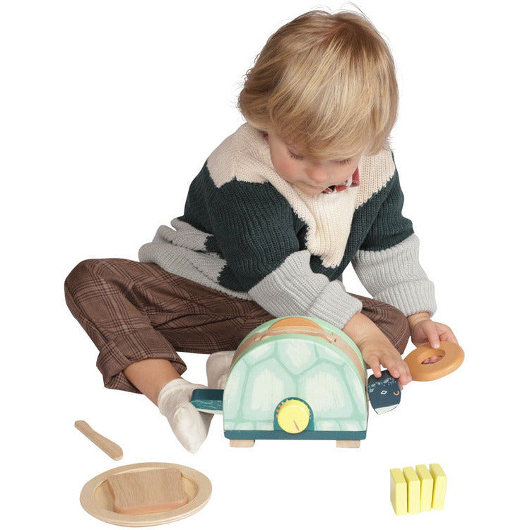 Manhattan Toy Preschool Toasty Turtle Wooden Pretend Cooking Set