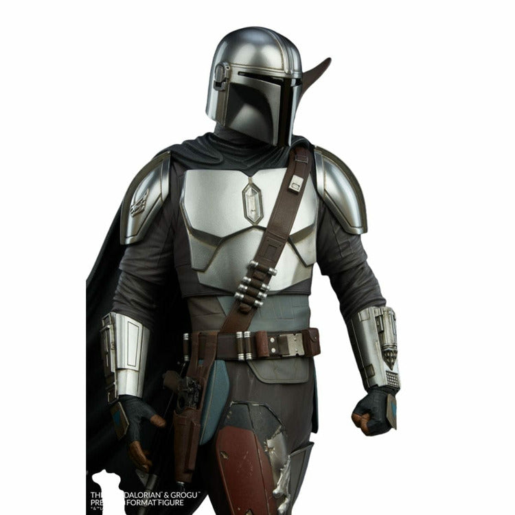 Sideshow Collectibles The Mandalorian™ and Grogu™ Premium Format™ Figure