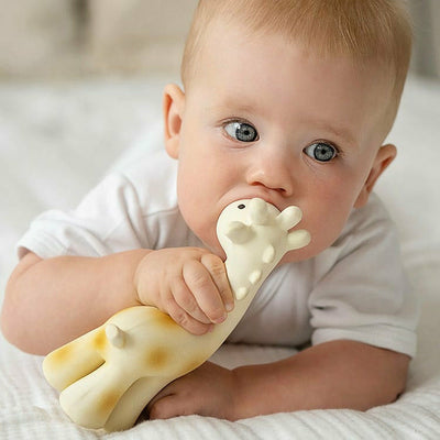 Tikiri Toys Infants Giraffe Organic Natural Rubber Rattle, Teether & Bath Toy